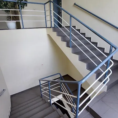 Apartment апартамент в център делчев *